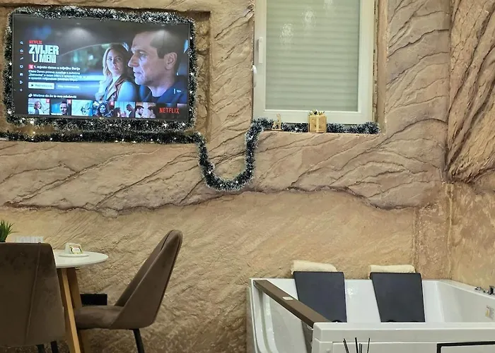 Dior - Luxury Jacuzzi Apartamento *